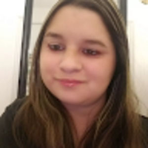 Meet your Posher, Selena